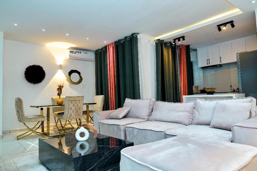 Reddington By Jvte Aparthotel ดูอาลา ภายนอก รูปภาพ