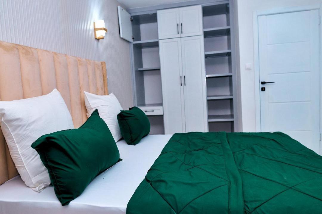 Reddington By Jvte Aparthotel ดูอาลา ภายนอก รูปภาพ